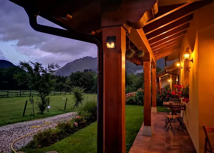 Casas Rurales Entrecastaños